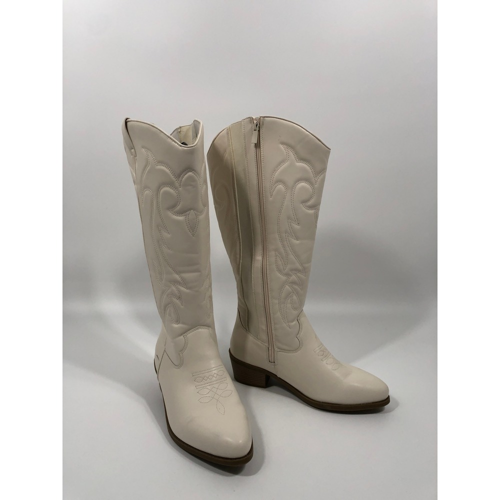 Torrid Cowboy Boots Womens 10.5WW White Wide Calf Western Rodeo Concert Festival